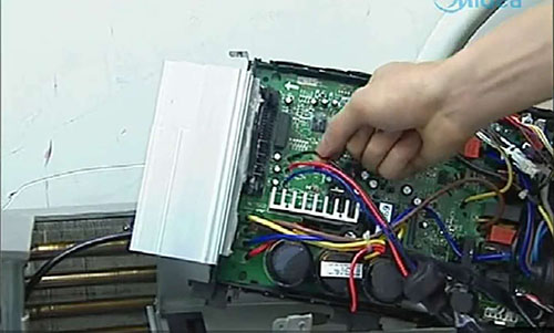 阿尔山美的空调电话是多少